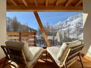 Your Nest In The Mountains
